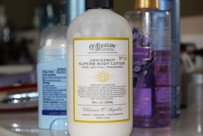 happy birthday to me because I got my new camera in the mail! now I can take pictures of everything, like this amazing lotion!