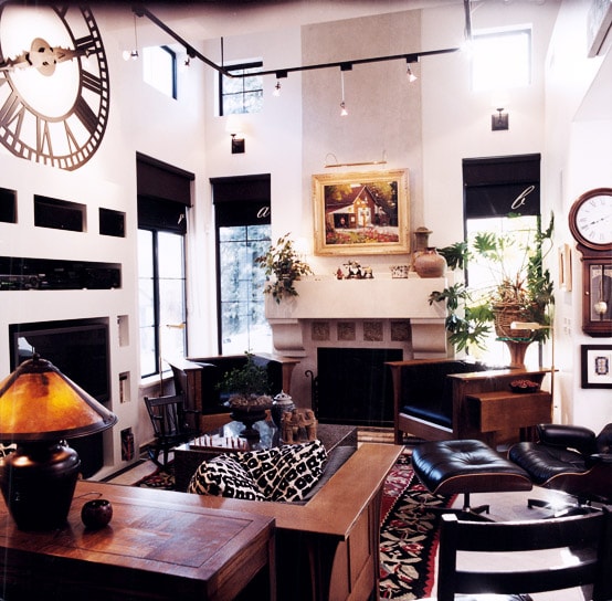 Robert McArthur Studios - White Walls with Black Window Frames
