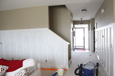 White board and batten in a living room, hallway and entryway
