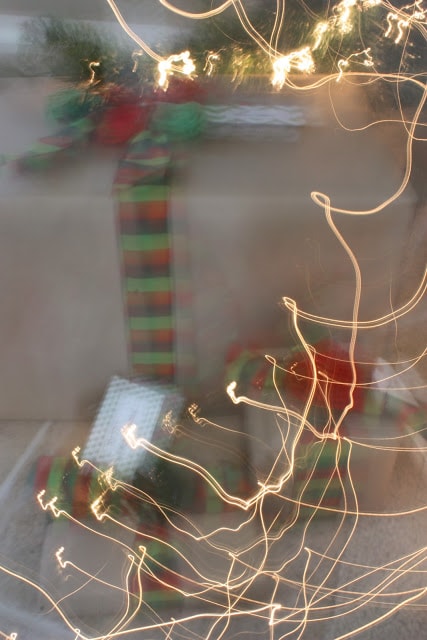 A blurry picture of the presents.