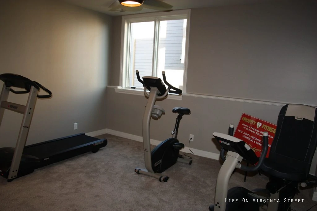 Exercise room in the bottom of the house.