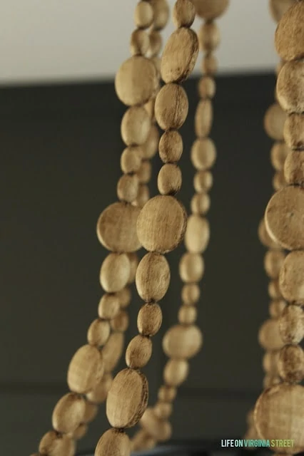 Up close picture of the individual wood beads.