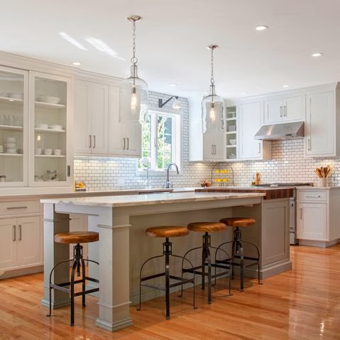 White kitchen with subway tile backsplash