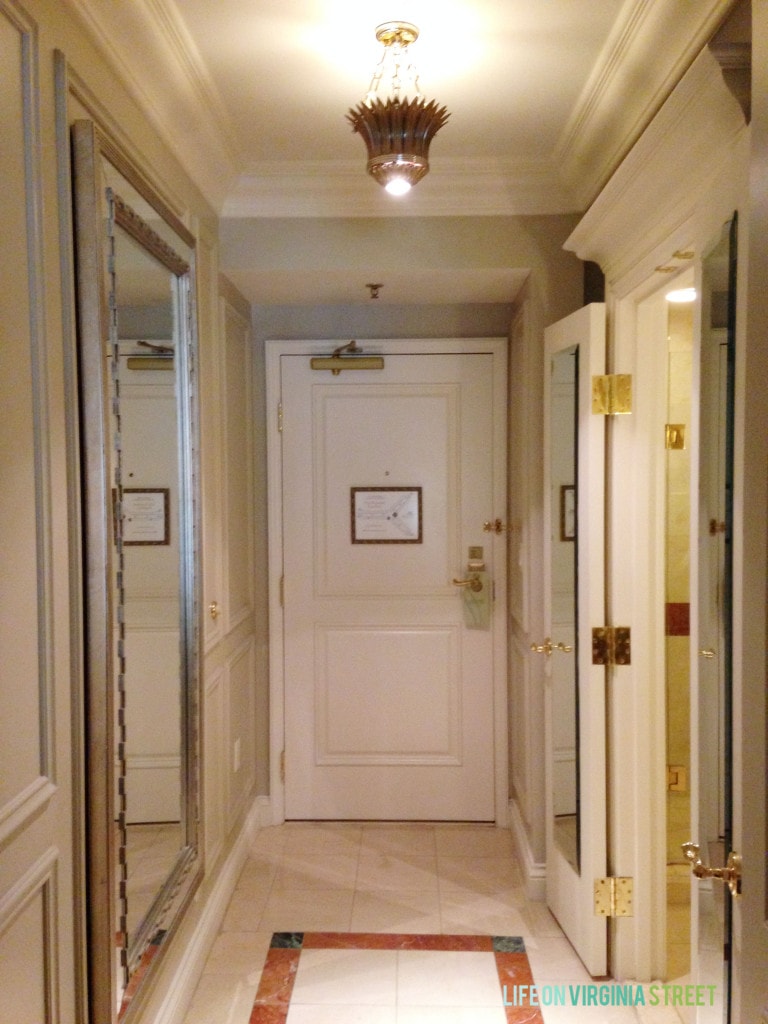 The entrance to the Venetian hotel hallway.