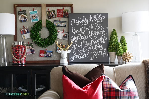 DIY Christmas Card Holder in Living Room