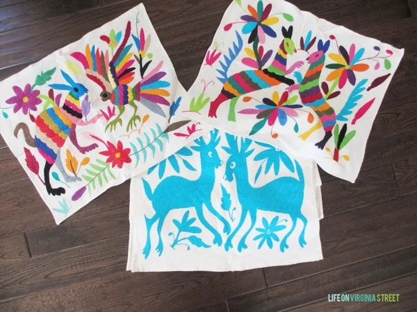 Otomi Runner and Placemats