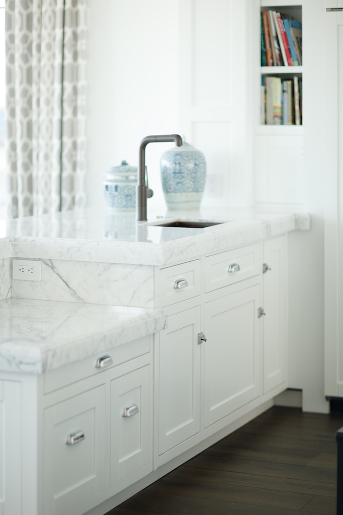 {Marble Counter Maintenance}