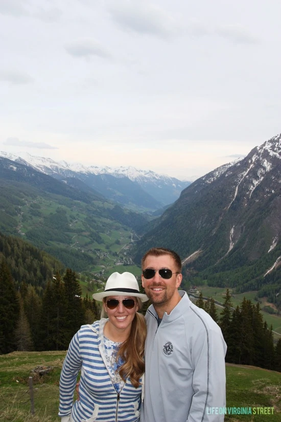 A couple photo overlooking Heiligenblut am Großglockner.