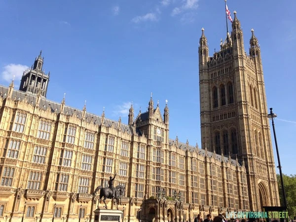 London - Parliament - Life On Virginia Street
