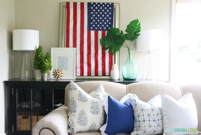 4th of July Decor - Living Room Details - Life On Virginia Street