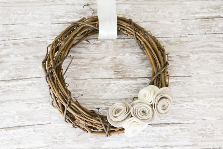 10 Minute Fall Wreath Pretty Preppy Party October Edition!