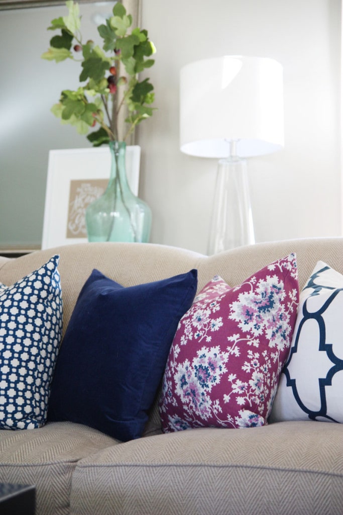 Living Room Fall Pillows - Life On Virginia Street