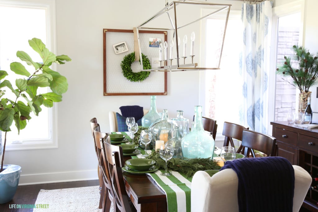 Christmas Dining Room Table - Life On Virginia Street