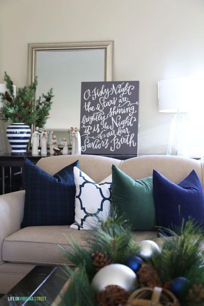 Christmas Living Room Details - Life On Virginia Street