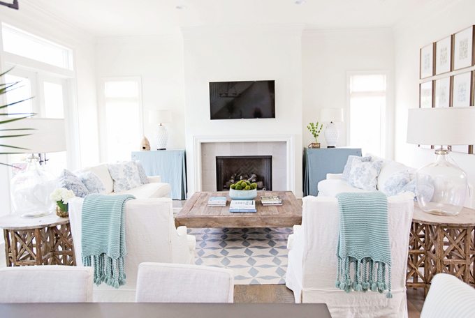 White Living Room with Blue Green and Aqua Accents