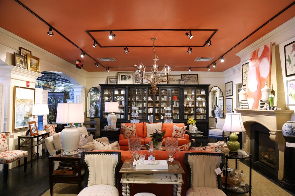 Nell Hill's Coral and Black Room via Life On Virginia Street