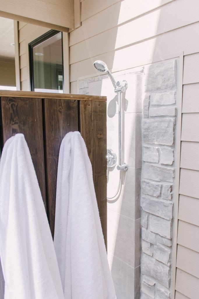 Landmark_SOD_outdoorshower2