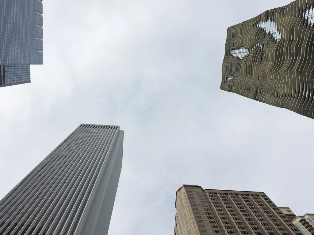 Looking at the Chicago skyscrapers from the bottom up.