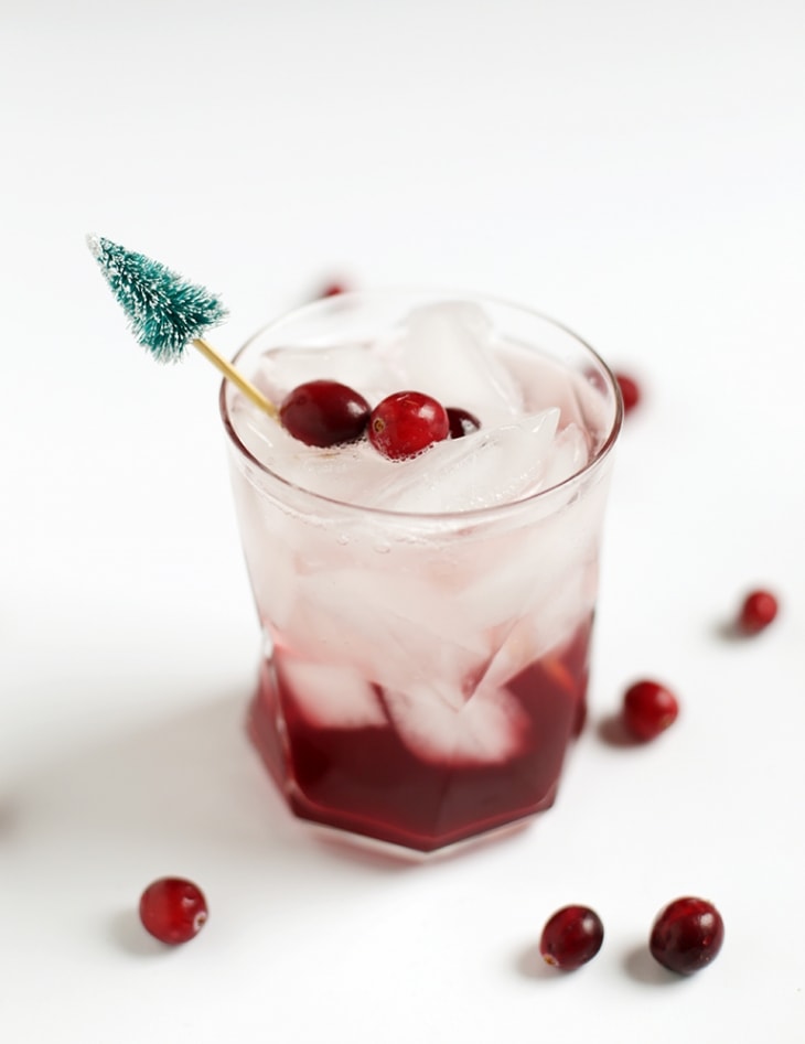 Cranberry Pine Mocktail and DIY Christmas Tree Drink Stirrers