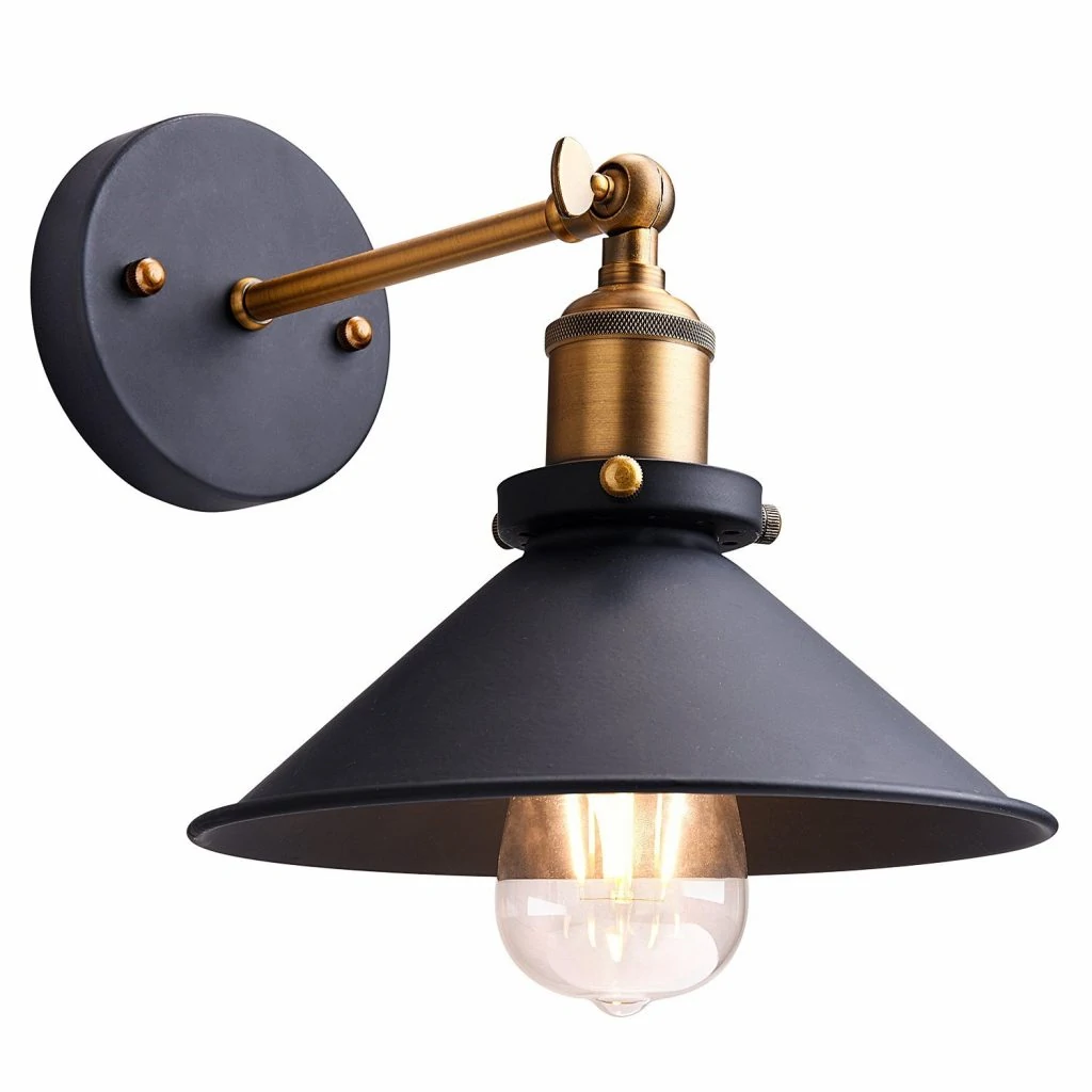 Black and gold industrial metal sconce at a killer pricepoint!