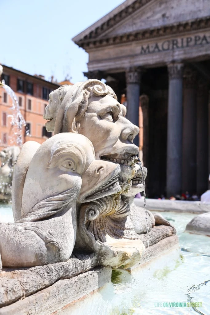 Up close picture of the mythical creatures around the fountain.