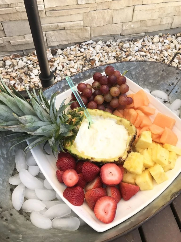Cream cheese and pineapple dip with fresh fruit