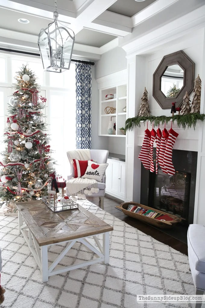 Christmas Home Tour: Master Bedroom and Craft Room - Life On Virginia ...