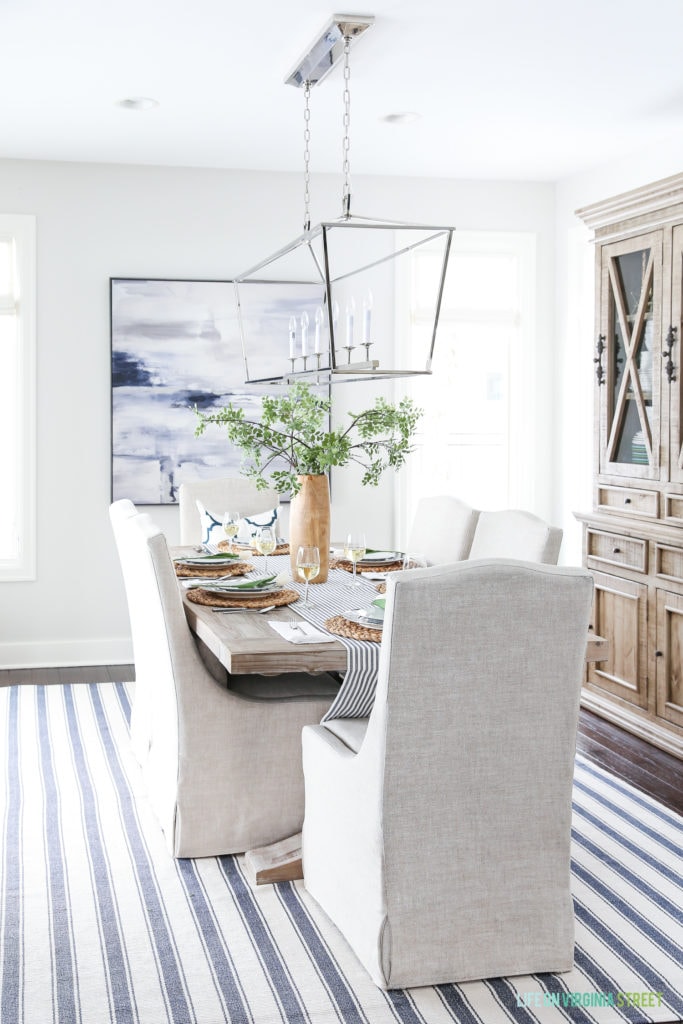 A Simple Navy Blue And White Easter Tablescape Life On Virginia Street