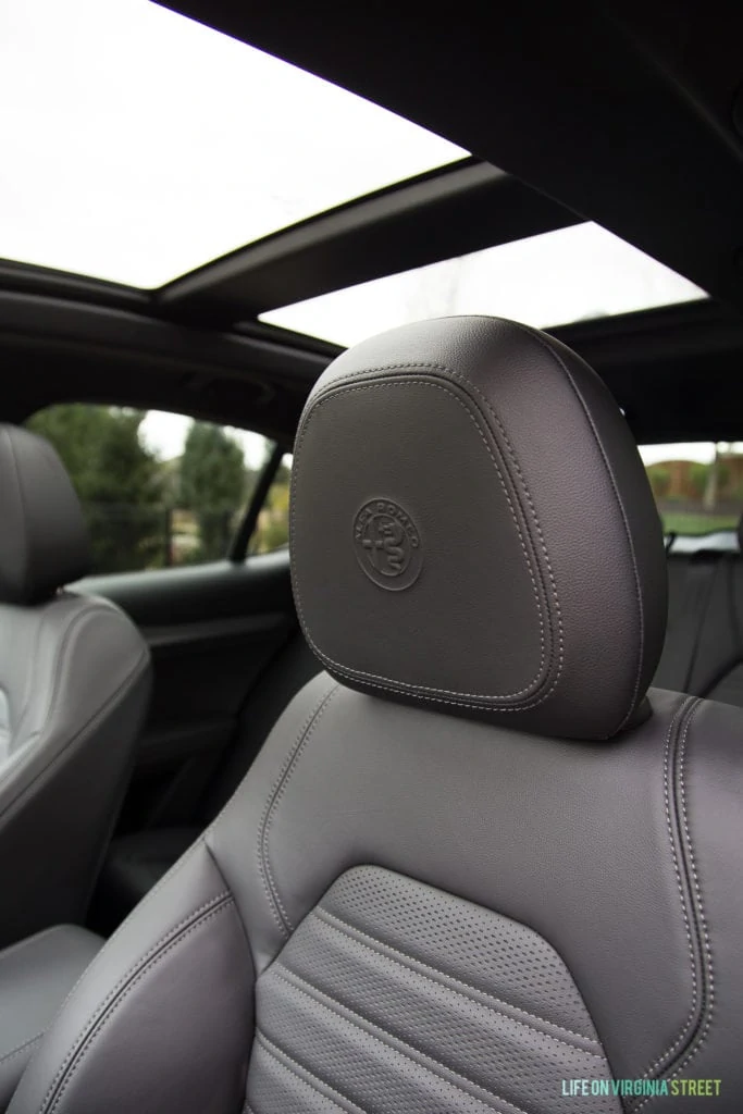 Dual sunroof in the Alfa Romeo.