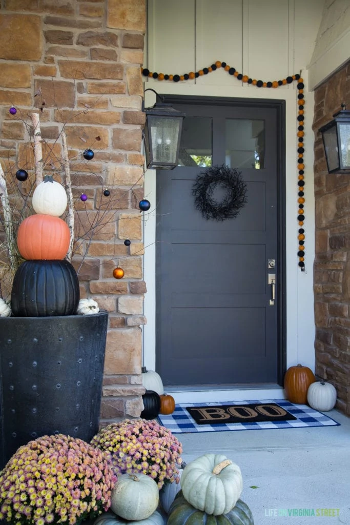 Our Halloween Porch - Life On Virginia Street