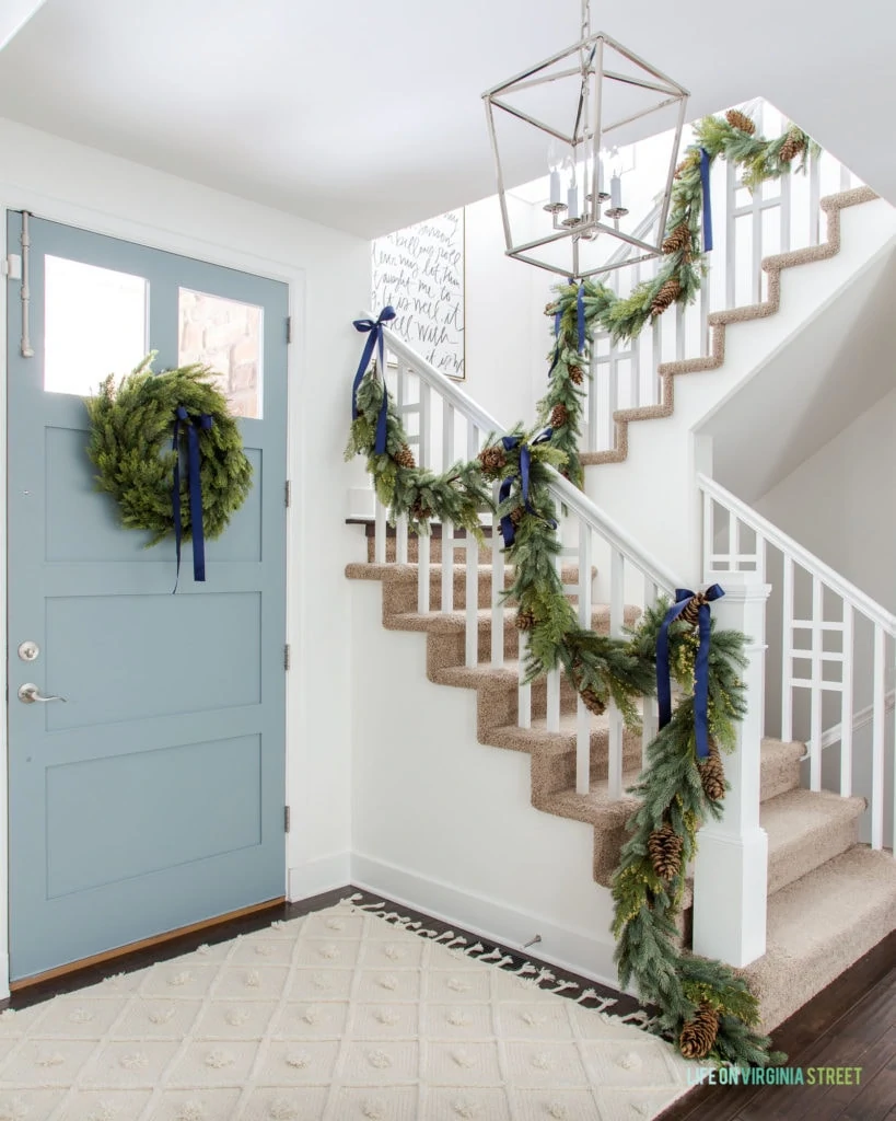 2019 Christmas Home Tour using neutral, greens, and navy blue to decorate with a coastal spin for the holidays.