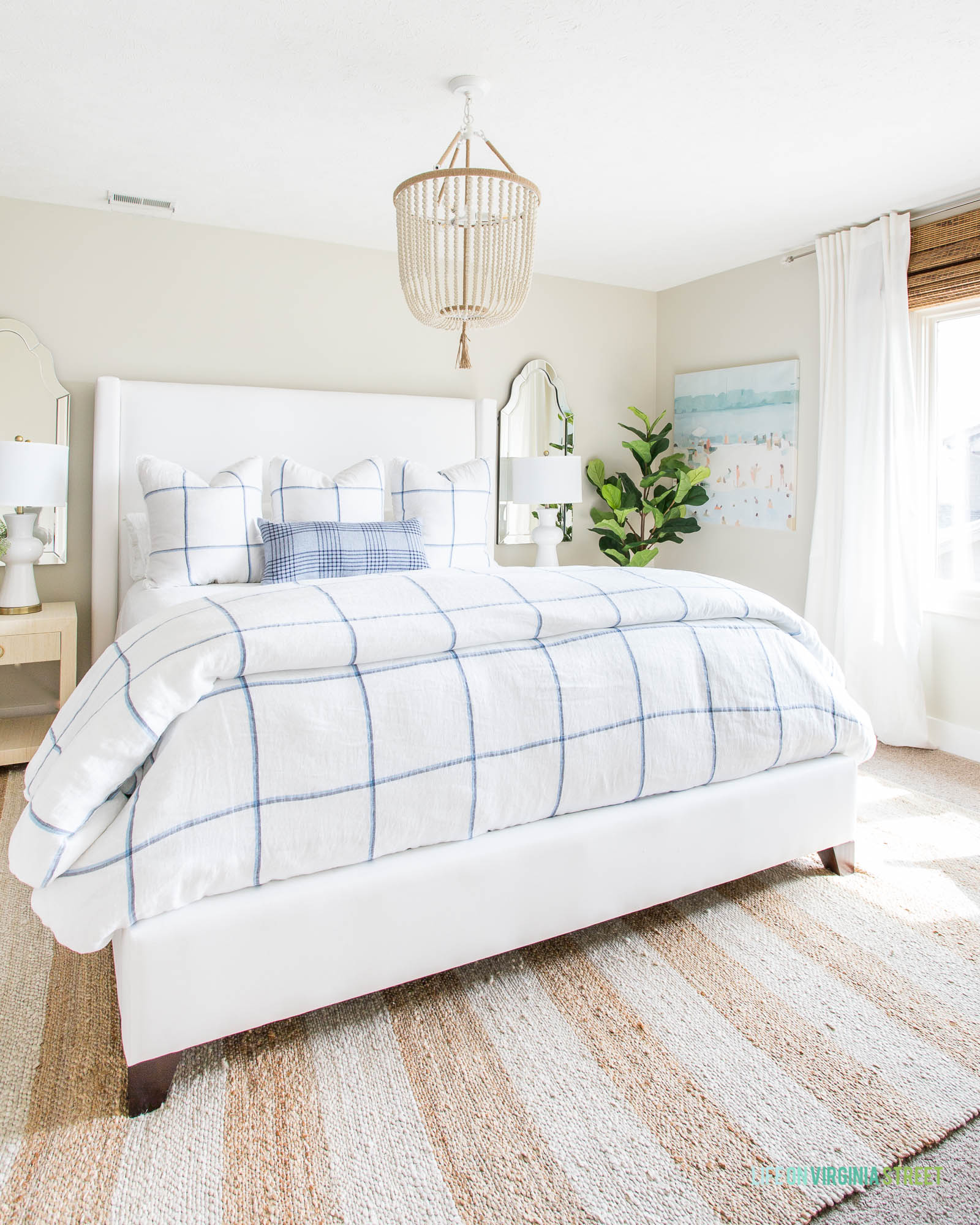 https://lifeonvirginiastreet.com/wp-content/uploads/2020/04/blue-white-spring-guest-bedroom.jpg