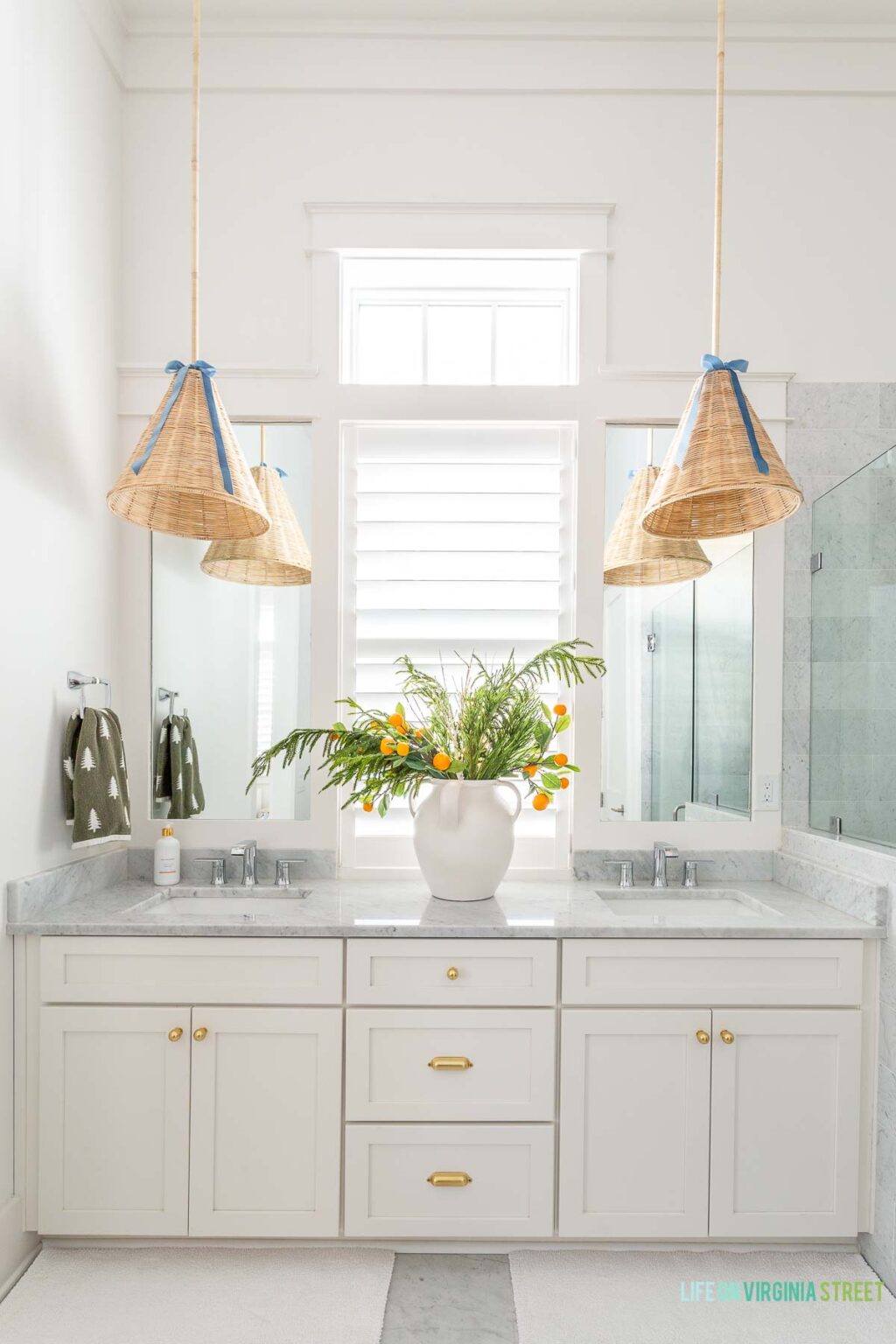 2023 Coastal Christmas Home Tour - Life On Virginia Street