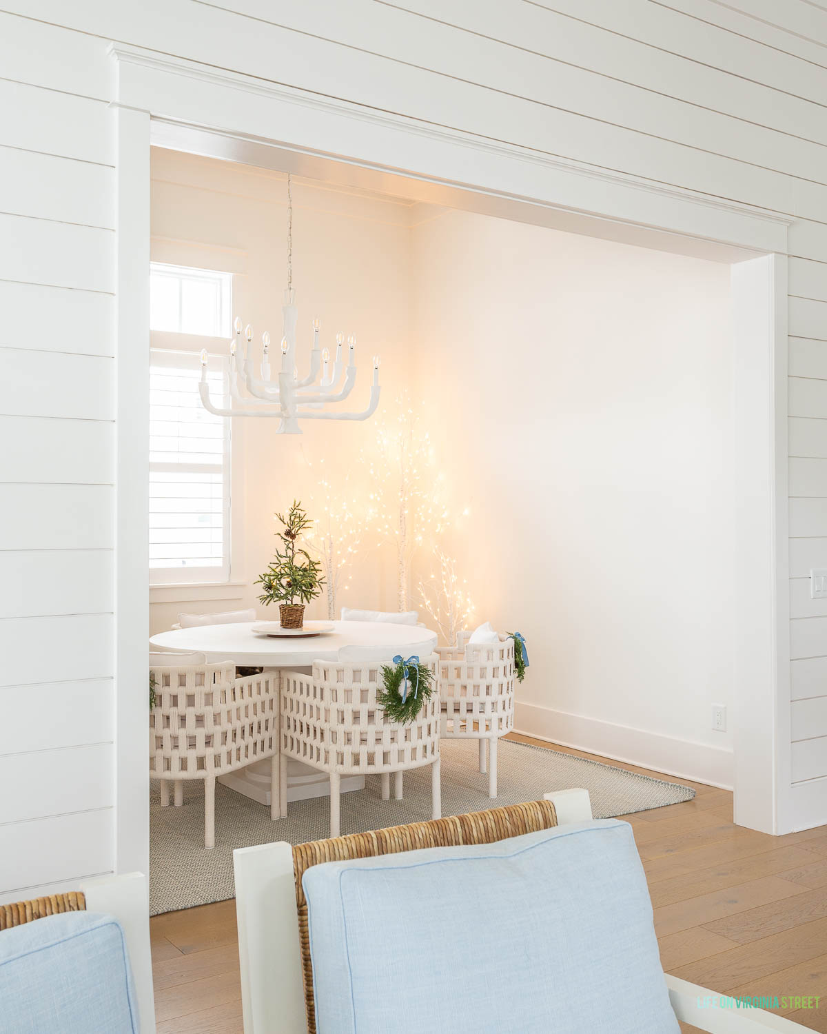 2023 Coastal Christmas Home Tour - Life On Virginia Street