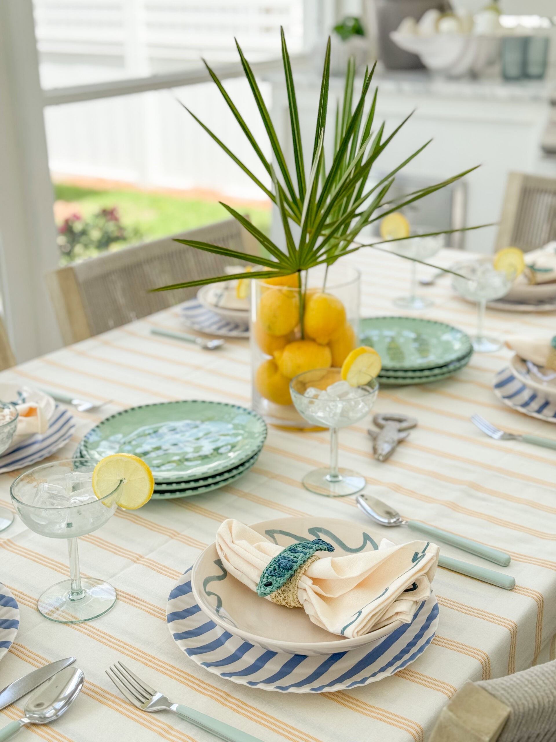 Easy Summer Tablescape Ideas - Life On Virginia Street